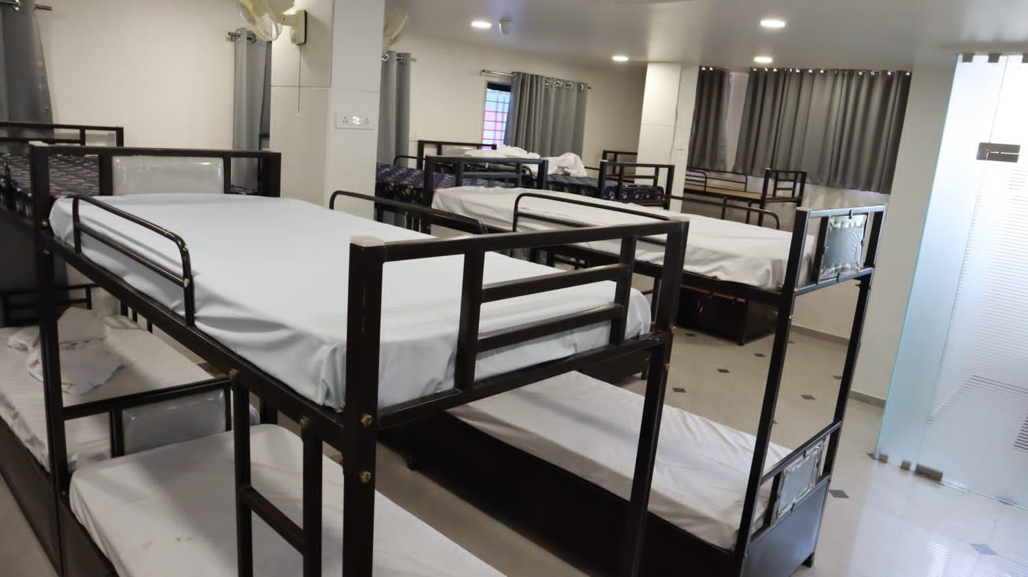 Basera AC DORMITORY&ROOMS Nagpur Buitenkant foto