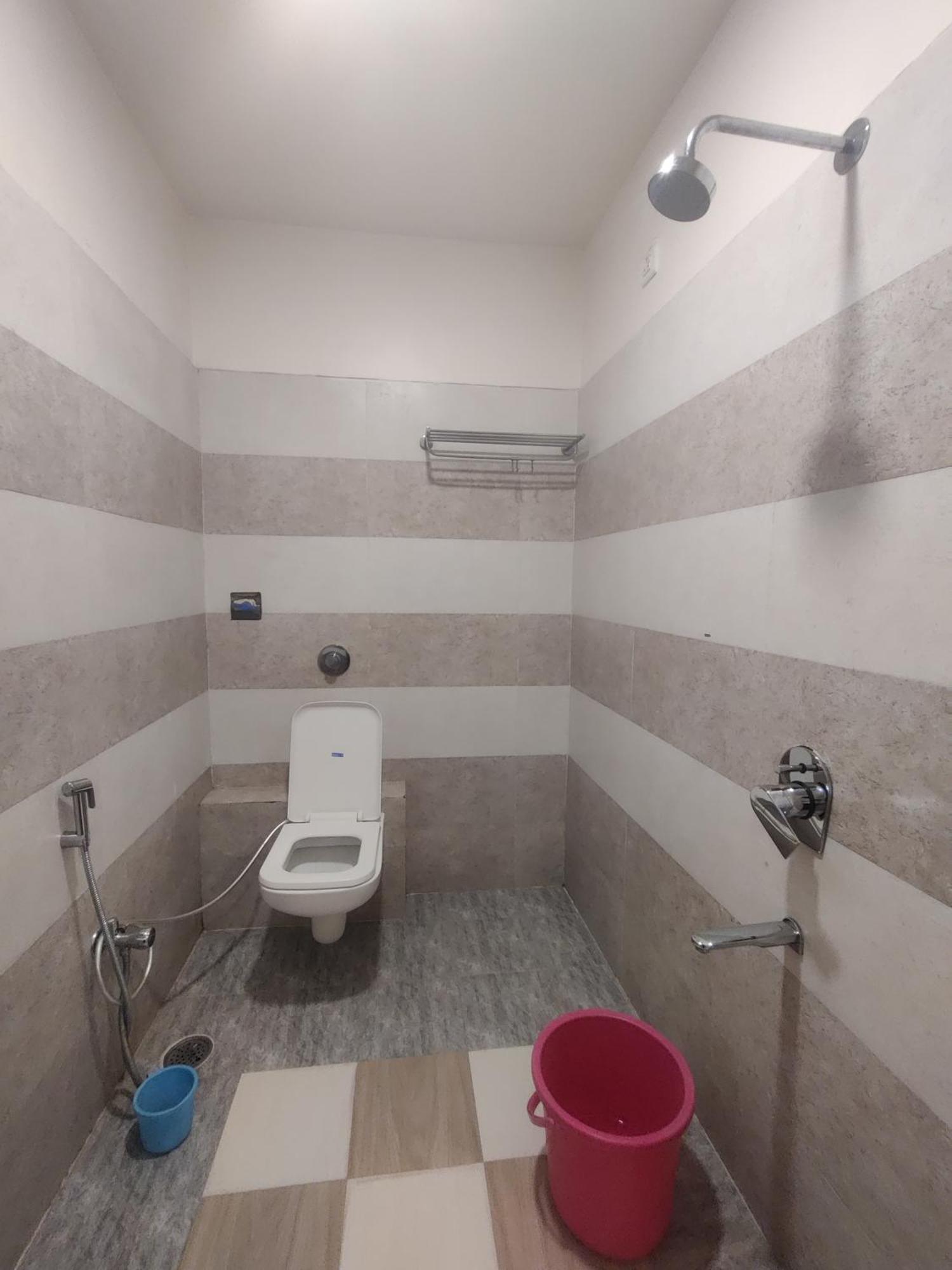 Basera AC DORMITORY&ROOMS Nagpur Buitenkant foto